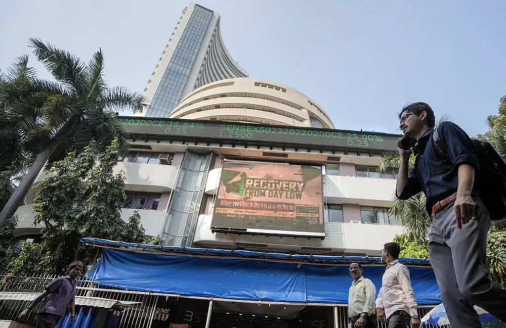 Nifty Can Hit All-time-high ₹22,000 Sensex Also seems Bullish